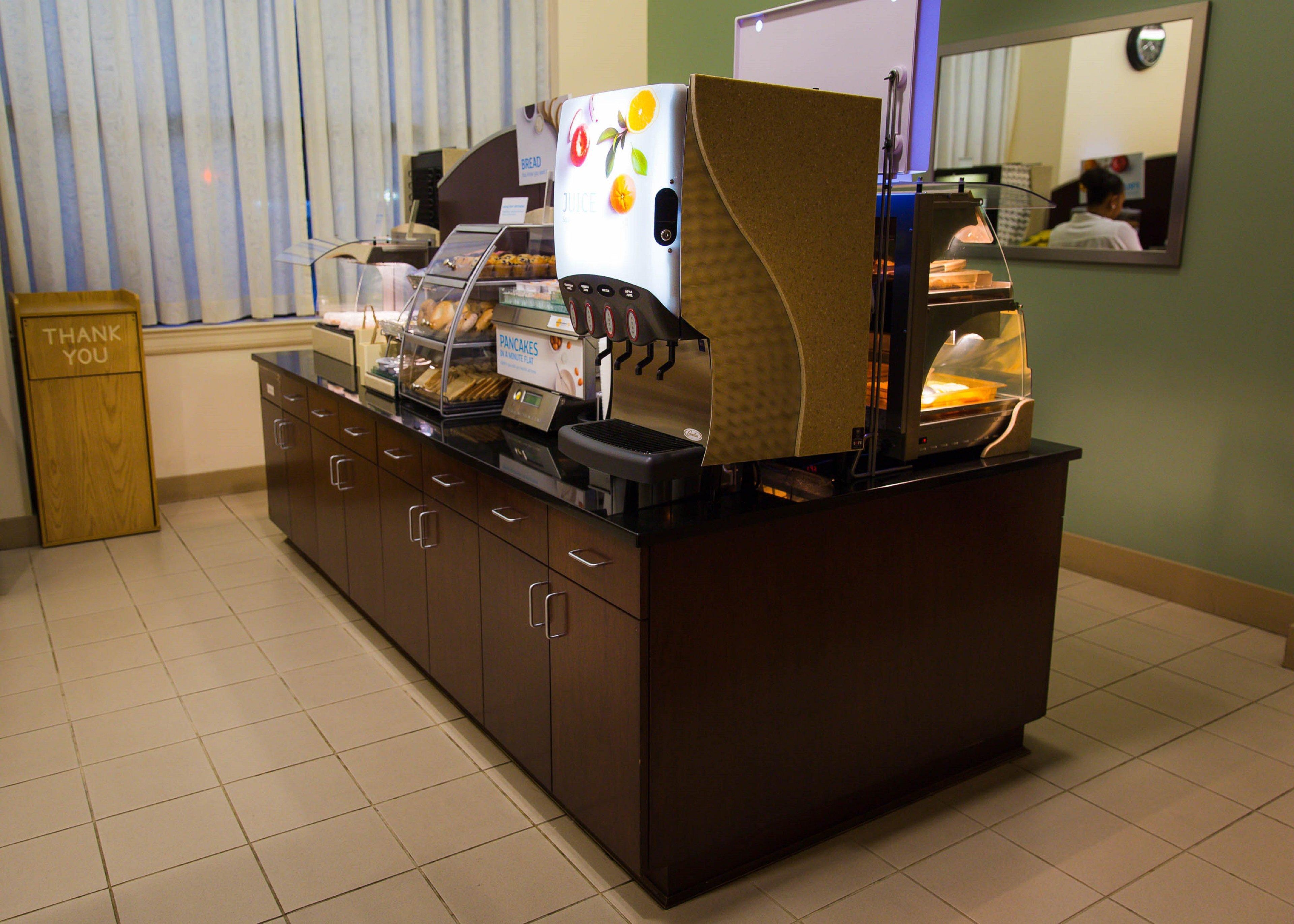 Holiday Inn Express Baltimore-Downtown, An Ihg Hotel Exterior photo