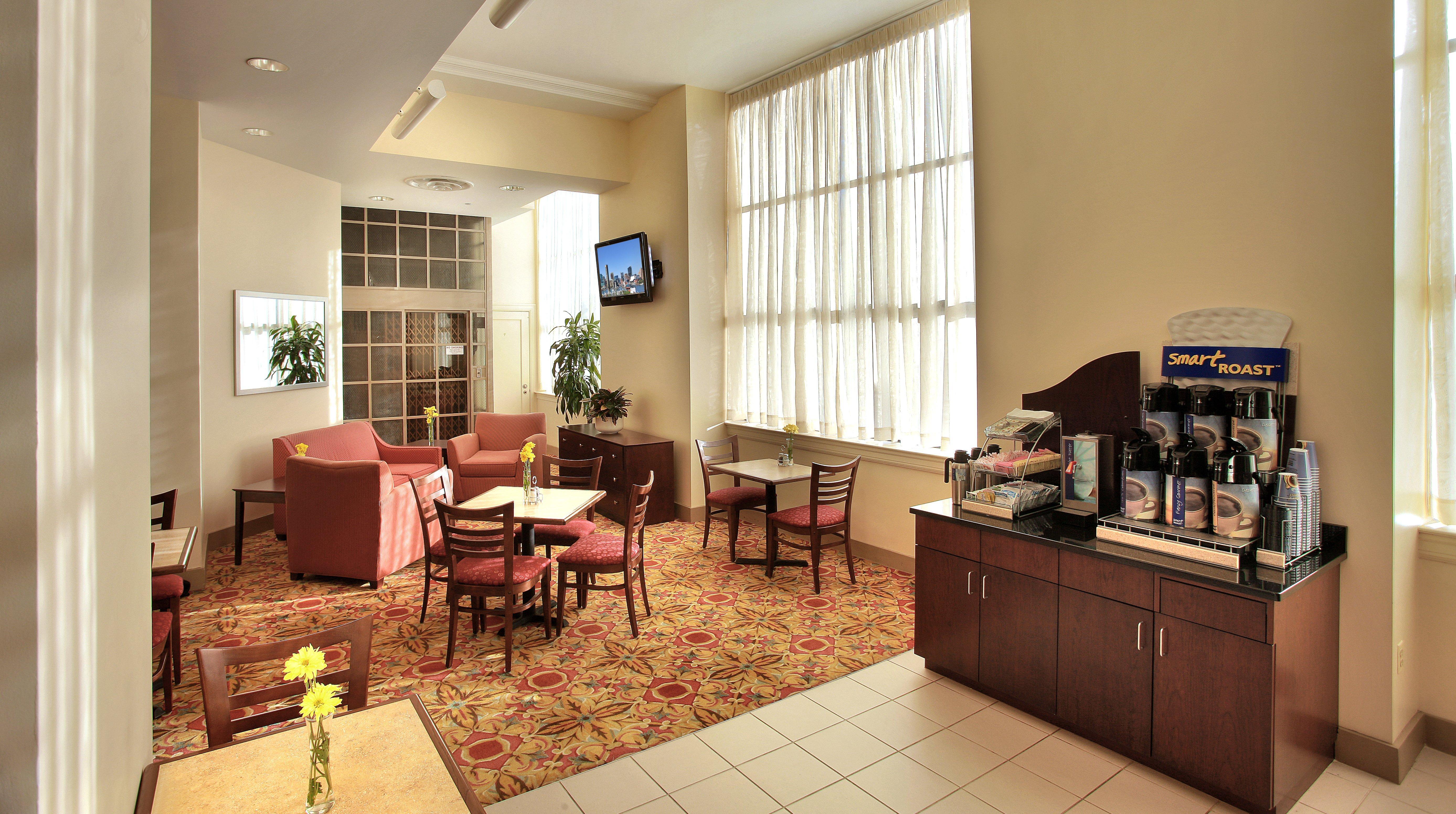 Holiday Inn Express Baltimore-Downtown, An Ihg Hotel Exterior photo