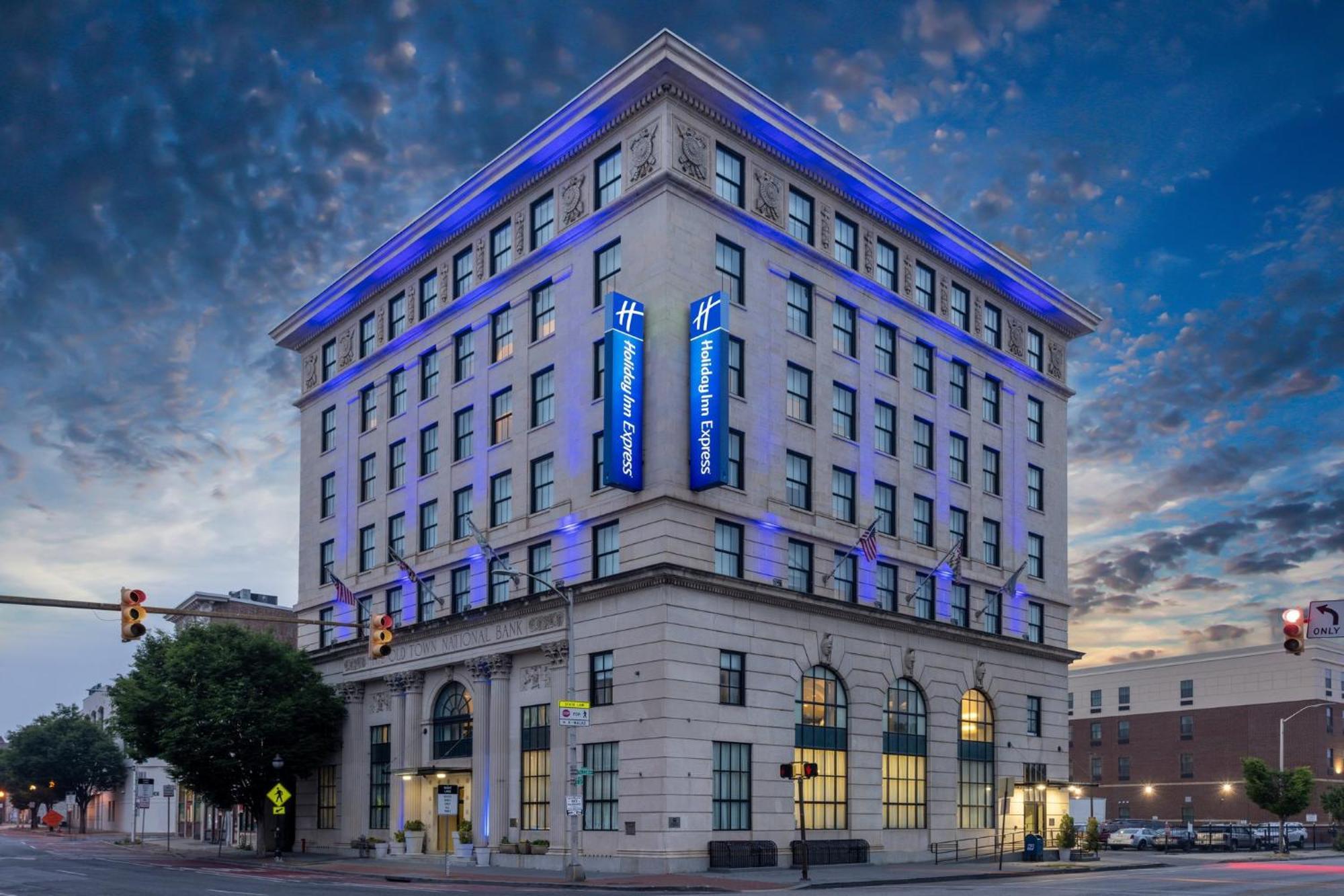 Holiday Inn Express Baltimore-Downtown, An Ihg Hotel Exterior photo